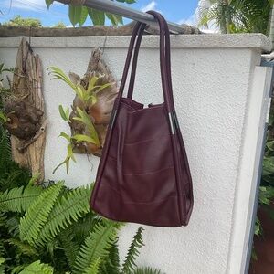 NEIMAN MARCUS Burgundy Pebbled Soft Leather Slouchy Tote